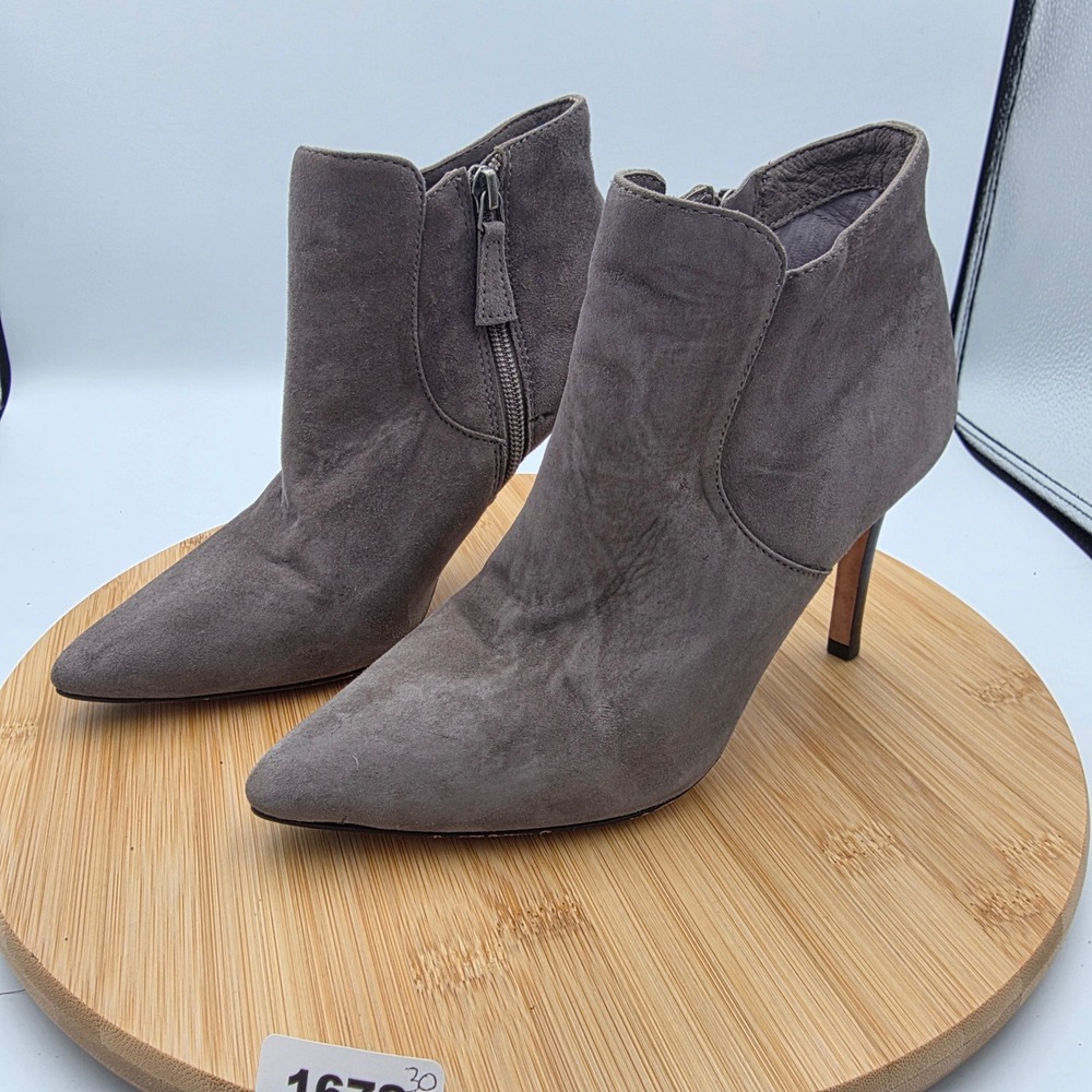 Johnston & Murphy Womens Grey Suede Pointed Toe Stiletto Ankle Booties Size 6M‎
